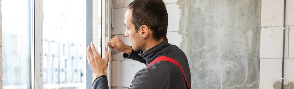 Emergency Cracked Windows Repair Services in Sun City Center, FL
